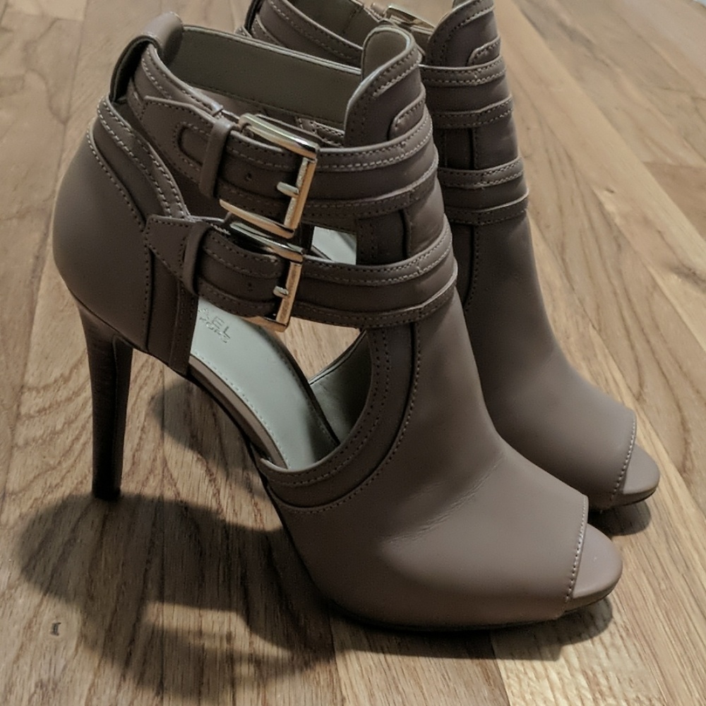 Michael Kors Heels